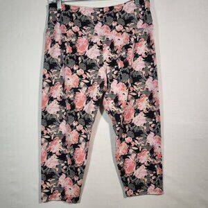 Casablanca by Marrakech Clothing Co. Capri Leggings Size Large Pink/Black Floral